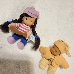 2 dolls